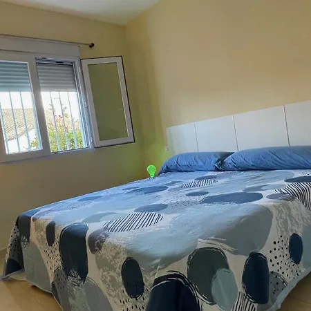 بيت للعطل Windhouse Long Retreat